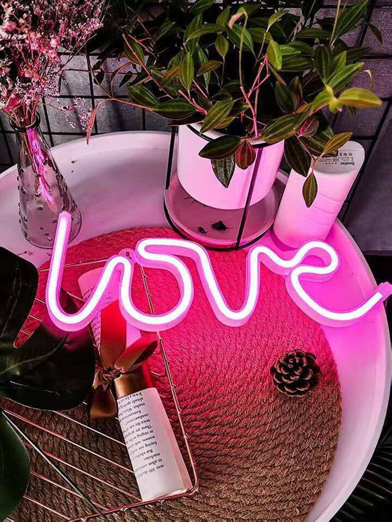 LED Neon Sign - LOVE