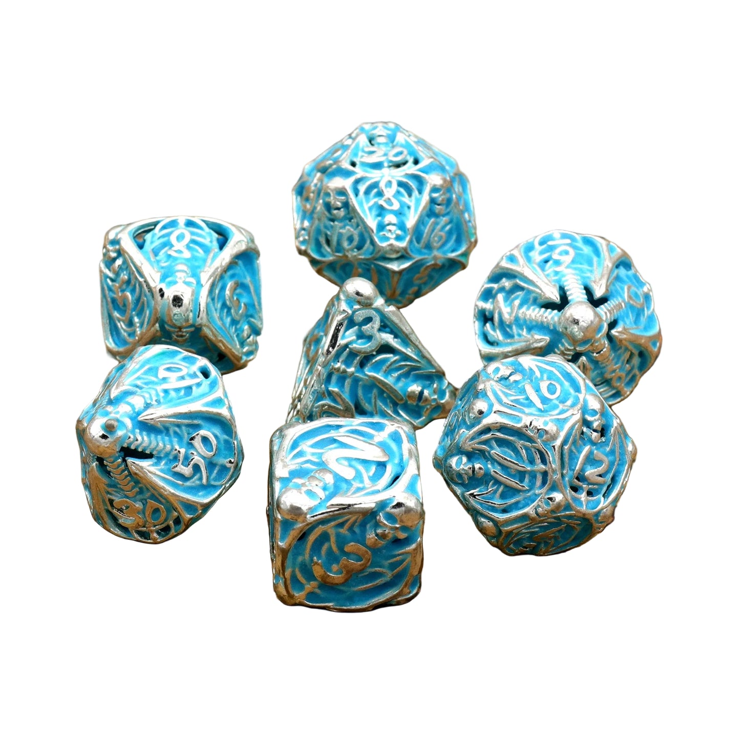 Skulls Glow in the Dark Metal Dice Set