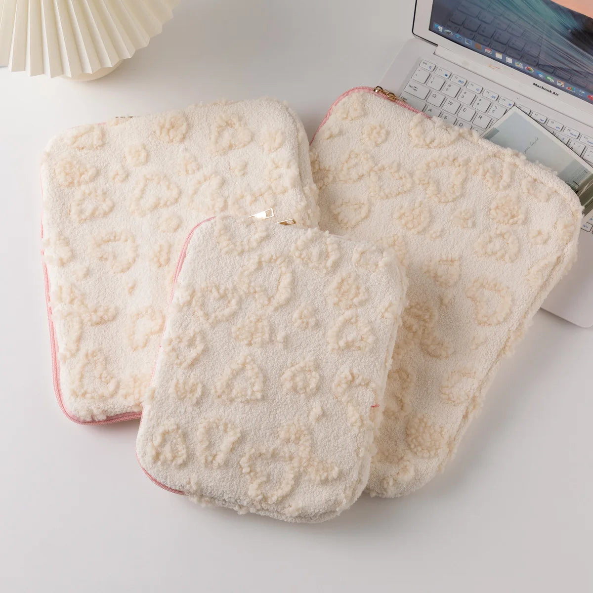 Be my Valentine Laptop & Tablet Sleeve