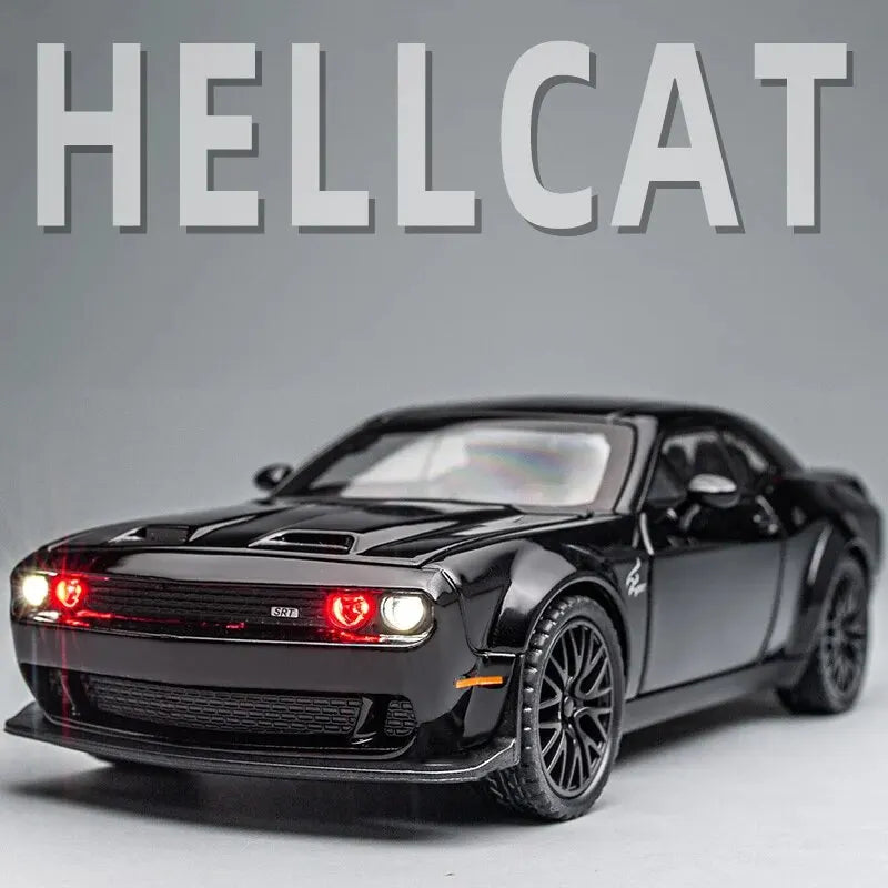 Dodge Challenger Hellcat 1:32 Diecast Model Car