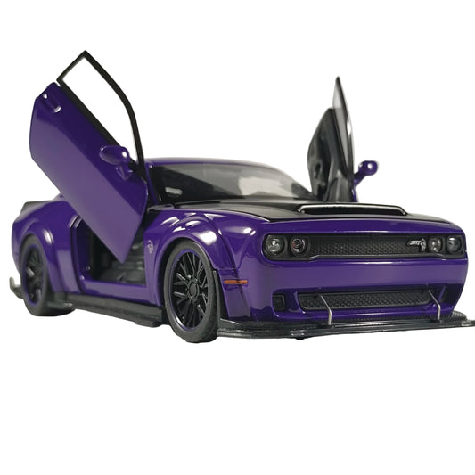 Interactive Diecast Model Car of 1:32 Dodge Challenger