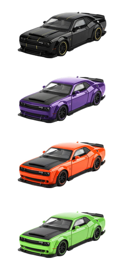 Interactive Diecast Model Car of 1:32 Dodge Challenger