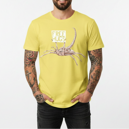 Free Hugs Alien Funny Men's Graphic Tee