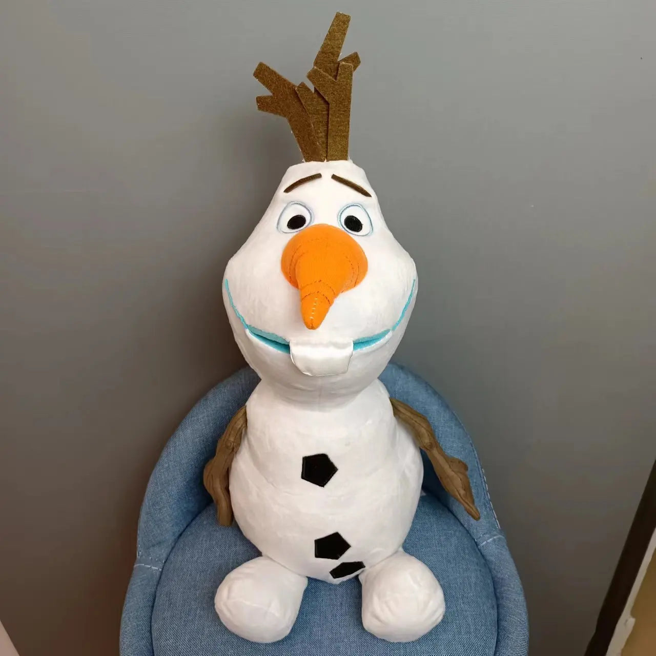 Disney Frozen Olaf Snowman Plush Toy