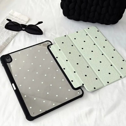 Polka Dot Magnetic Tablet Case (for iPads)