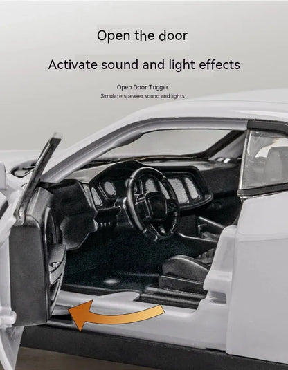 Diecast Model Car 1:32 of Dodge Challenger Hellcat